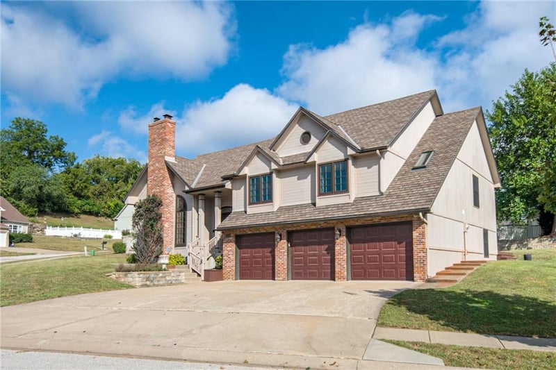 3110 59th St, Kansas City, MO 64151