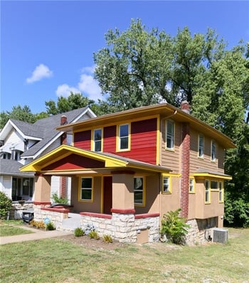 3831 Indiana Ave, Kansas City, MO 64128