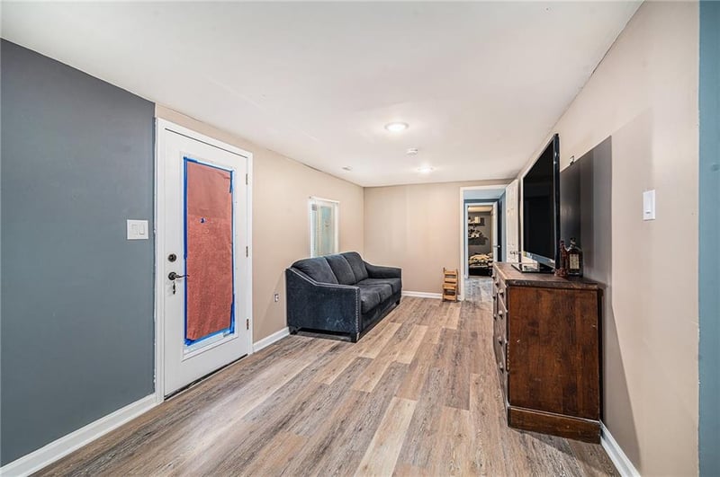 5140 Booth Ave, Kansas City, MO 64129