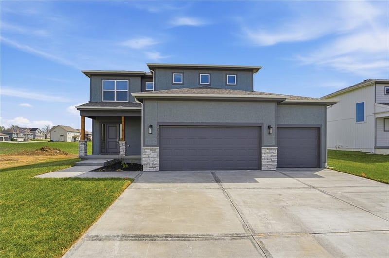 4712 6th Ter, Blue Springs, MO 64014