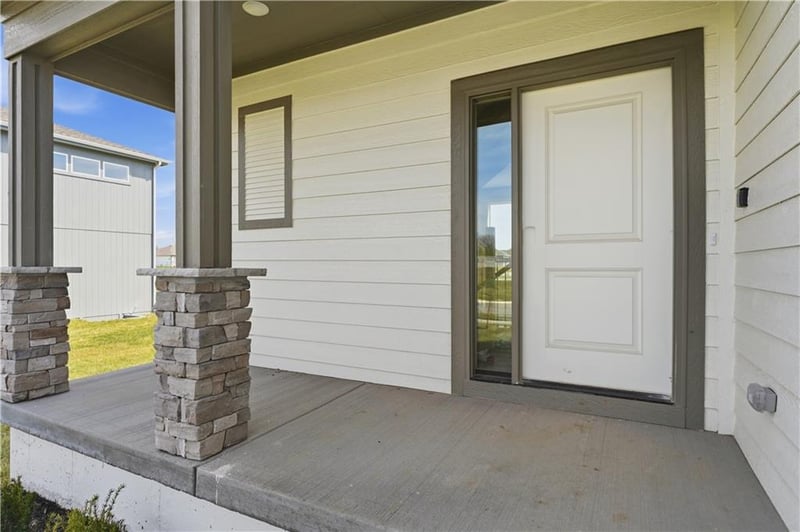 4716 6th Ter, Blue Springs, MO 64014