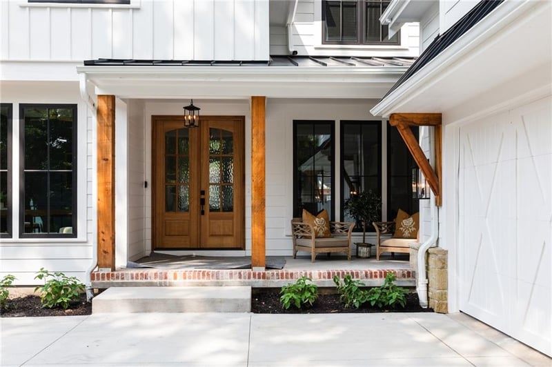 4024 W 73rd St, Prairie Village, KS 66208