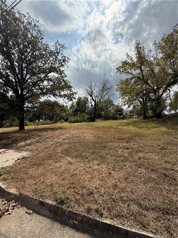930 Wooter St, Nevada, MO 64772