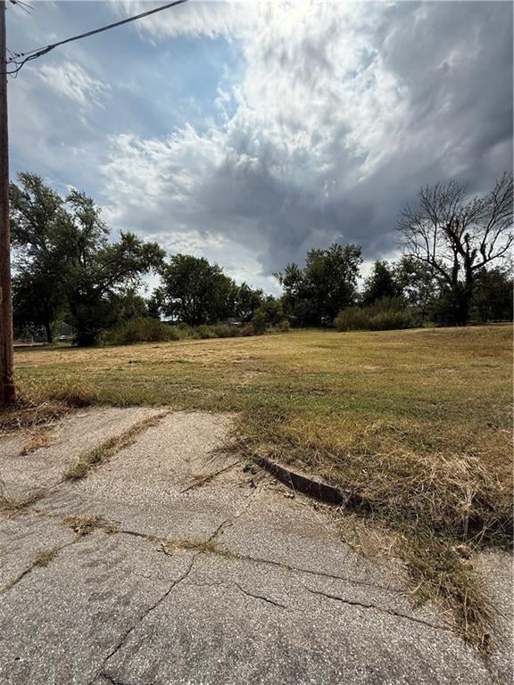 930 Wooter St, Nevada, MO 64772