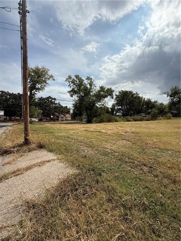 930 Wooter St, Nevada, MO 64772