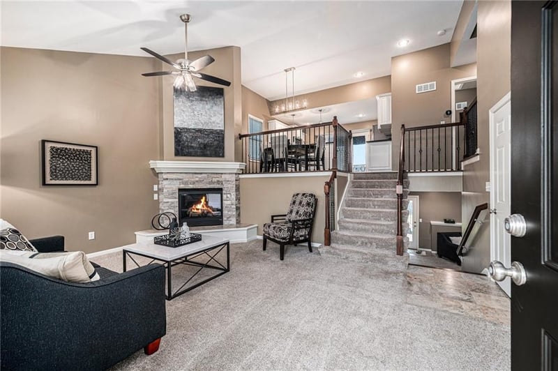 12386 Lincoln St, Olathe, KS 66061