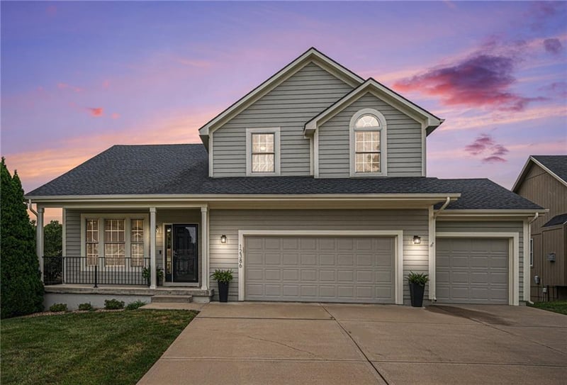 12386 Lincoln St, Olathe, KS 66061