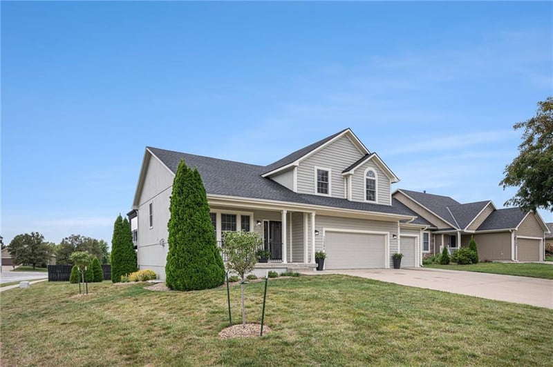 12386 Lincoln St, Olathe, KS 66061