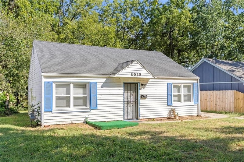 6815 Benton Ave, Kansas City, MO 64134