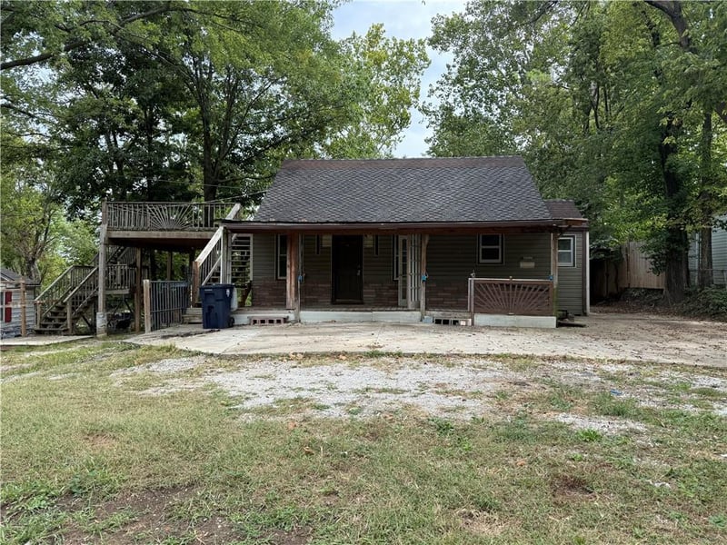 2449 Mckinley Ave, Kansas City, MO 64129