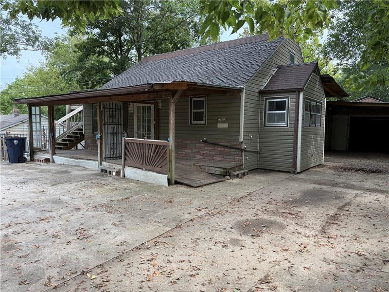 2449 Mckinley Ave, Kansas City, MO 64129