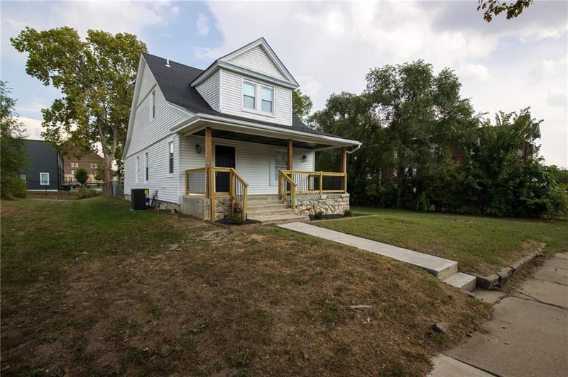 2707 Park Ave, Kansas City, MO 64109