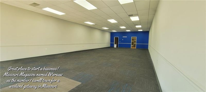 187 Main St, Warsaw, MO 65355