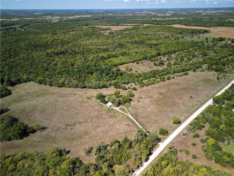 New Lancaster Rd, Lacygne, KS 66040