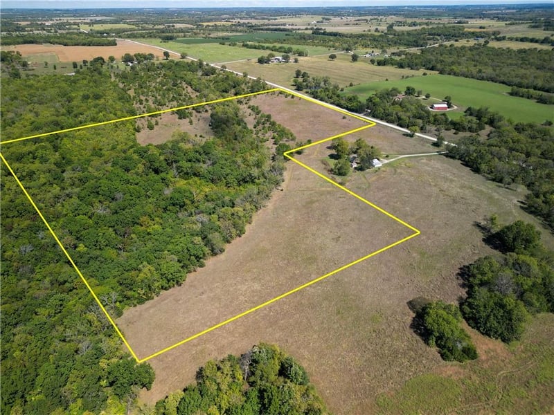 New Lancaster Rd, Lacygne, KS 66040