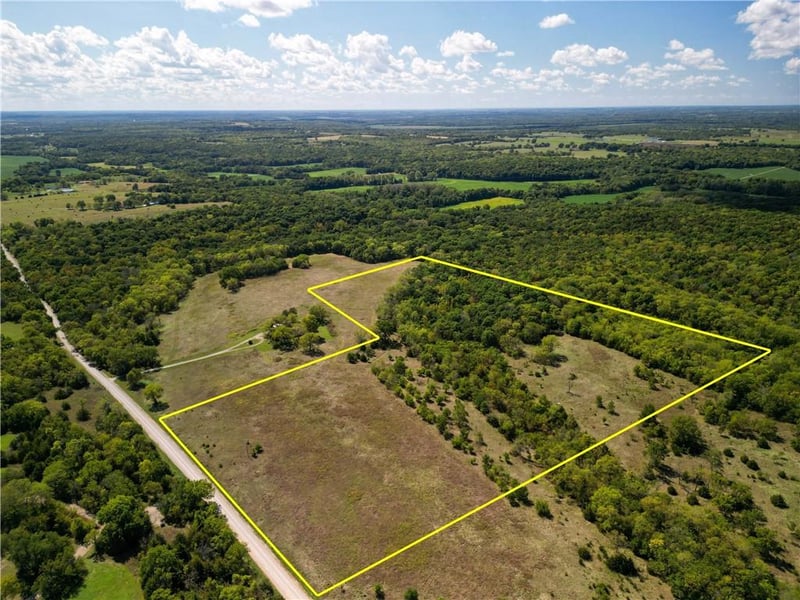 New Lancaster Rd, Lacygne, KS 66040