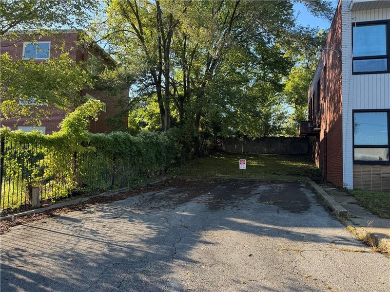 1645 Washington Blvd, Kansas City, KS 66102