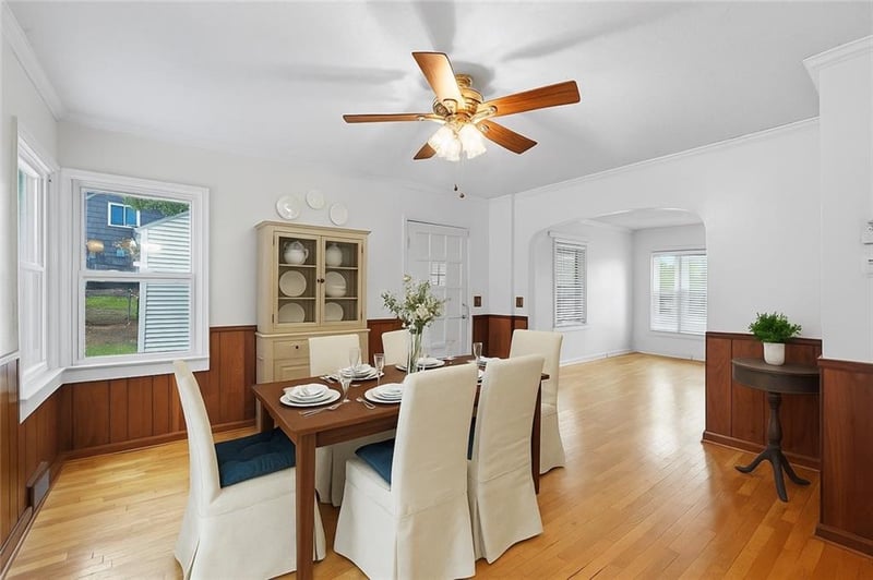 4952 Brighton Ave, Kansas City, MO 64119