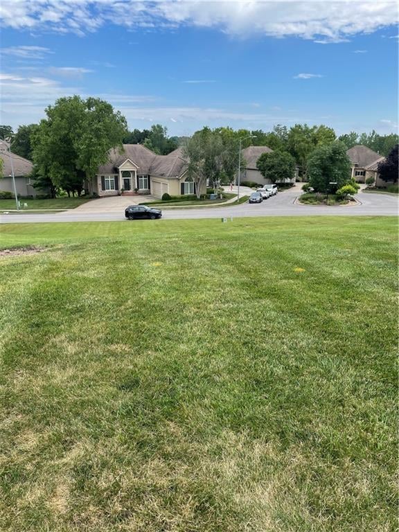 6532 Claret St, Parkville, MO 64152