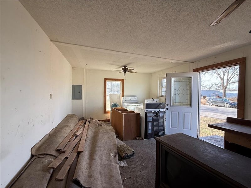 801 E Park St, Rich Hill, MO 64779