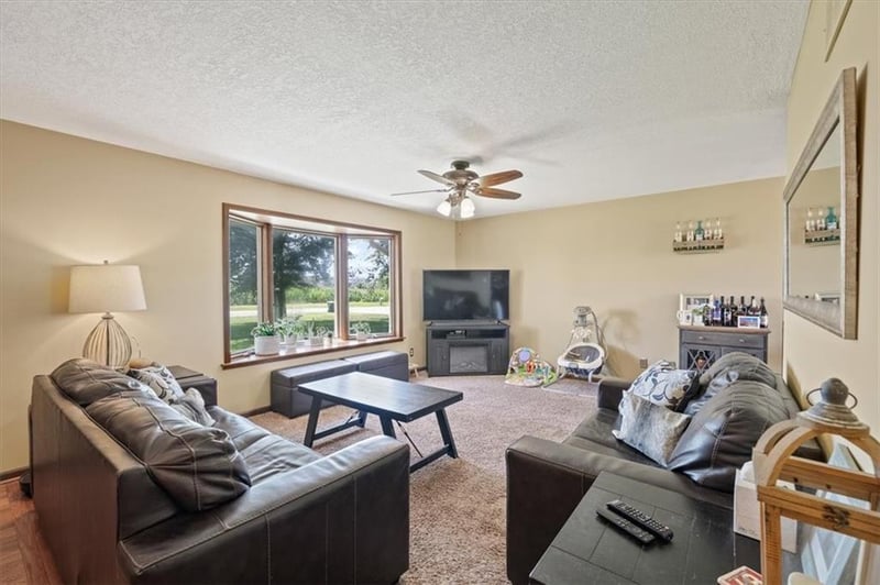 28010 Lone Jack/lee's Summ Rd, Lee's Summit, MO 64086