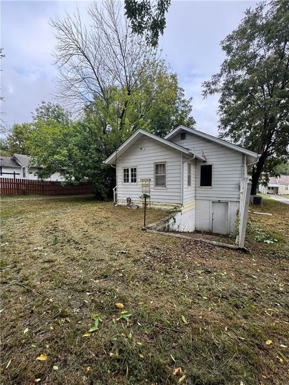 620 Grover St, Warrensburg, MO 64093