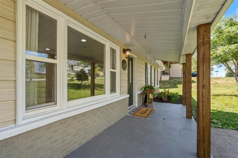 3503 NE 85th St, Kansas City, MO 64156