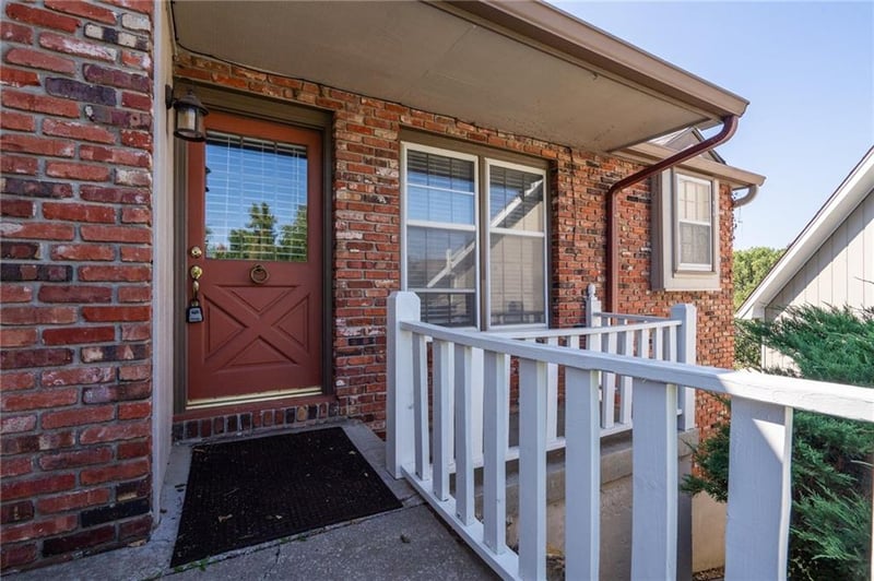 1507 Medinah Cir, Lawrence, KS 66047