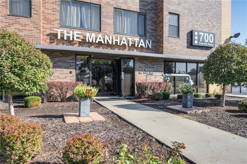 700 8th St #16O, Kansas City, MO 64106