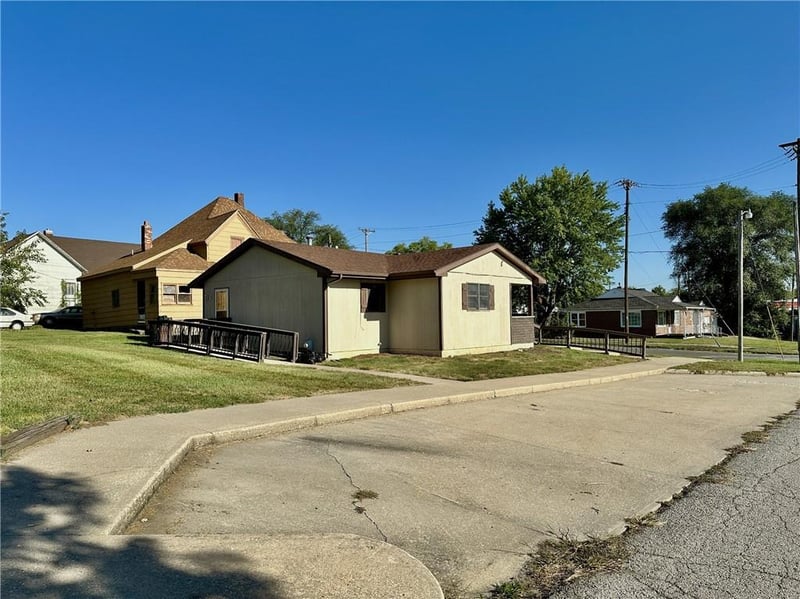 152 8 Th St, Trenton, MO 64683