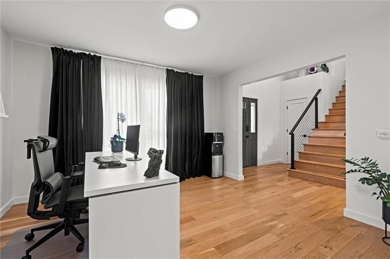 1121 Timbercreek Ln, Lee's Summit, MO 64081