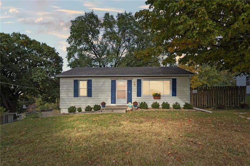 6654 Cleveland Ave, Kansas City, KS 66104