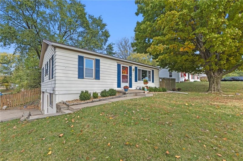 6654 Cleveland Ave, Kansas City, KS 66104