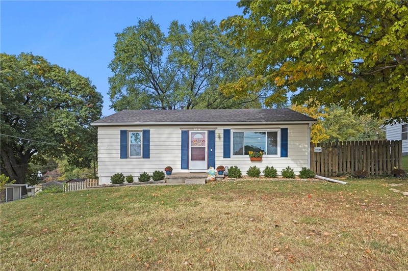 6654 Cleveland Ave, Kansas City, KS 66104