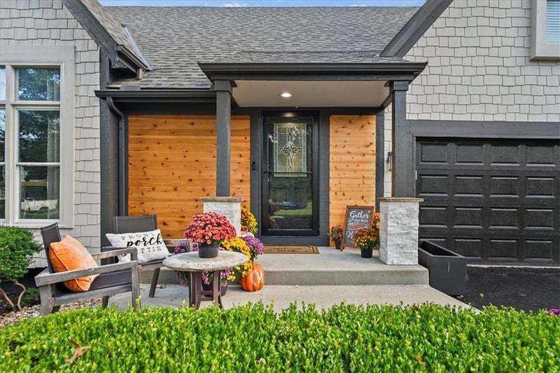 10615 164th St, Overland Park, KS 66221