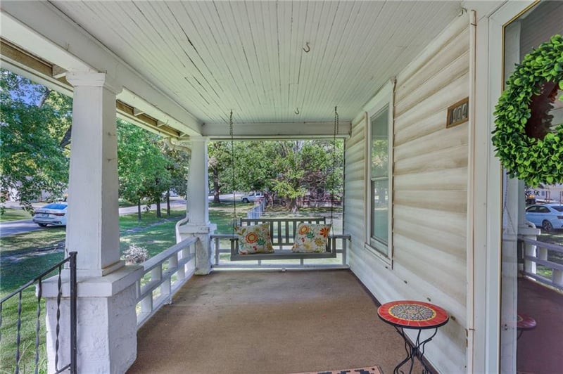 404 Cedar St, Overbrook, KS 66524