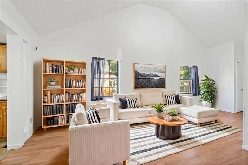 1900 Ewing Ave, Kansas City, MO 64126