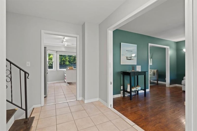 201 119th Ter, Kansas City, MO 64145