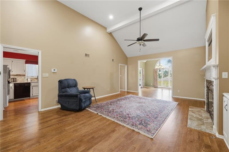 7861 118th Ter, Overland Park, KS 66210