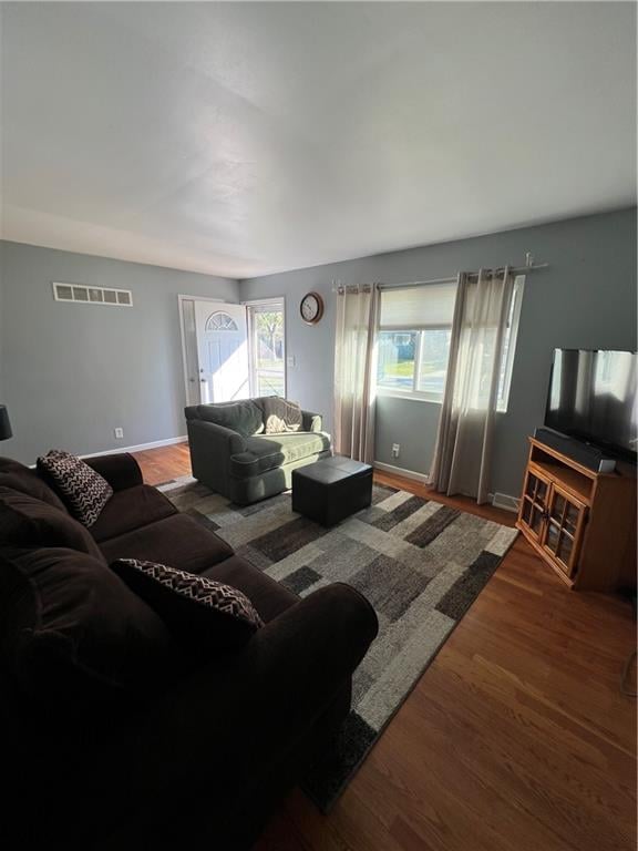 5354 Palmer Ave, Kansas City, MO 64119