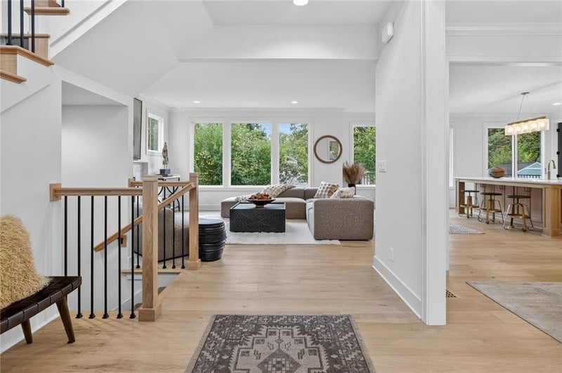 7616 Falmouth St, Prairie Village, KS 66208