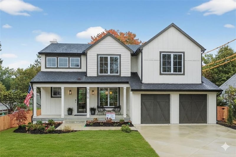 7616 Falmouth St, Prairie Village, KS 66208