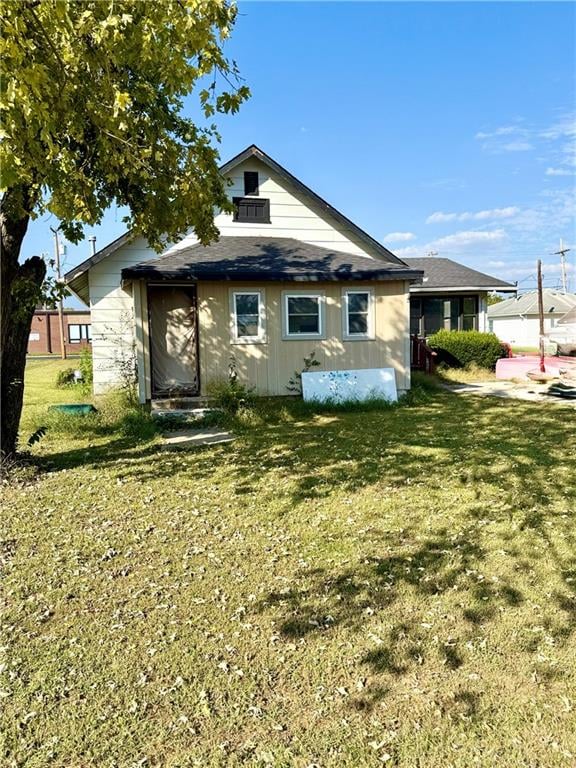 1205 Vermont St, Elwood, KS 66024