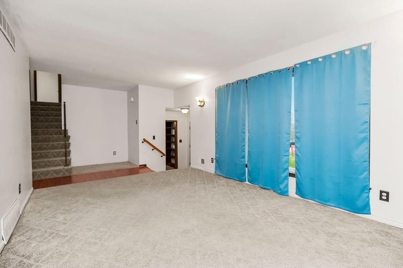 9700 Hardesty Ave, Kansas City, MO 64137