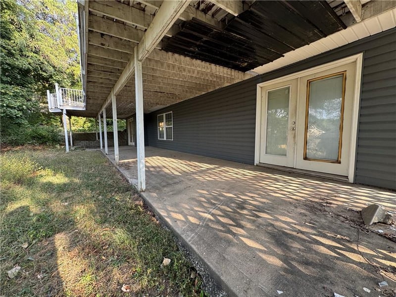 1219 Windcrest Ct, Grain Valley, MO 64029