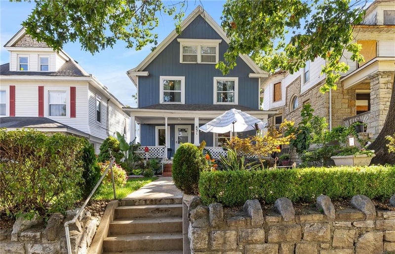 831 Tauromee Ave, Kansas City, KS 66101