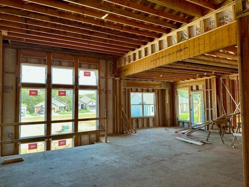 17405 Parkhill St, Overland Park, KS 66221