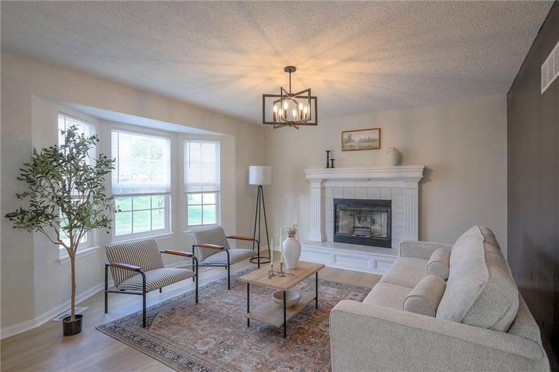 10615 Ditman Ave, Kansas City, MO 64157