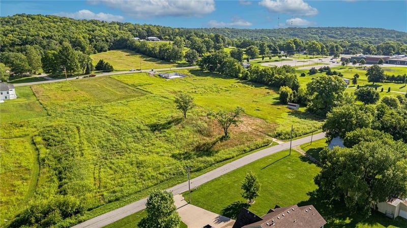 00000 Limit St, Leavenworth, KS 66048