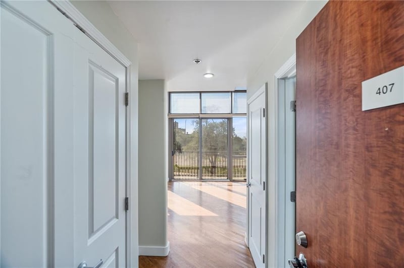 600 Admiral Blvd #407, Kansas City, MO 64106